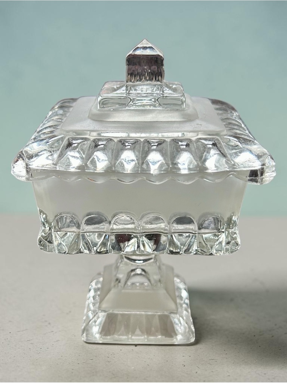 Vintage Jeannette Glass Lidded “Wedding Cake” Candy Dish